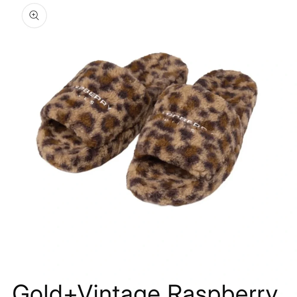 Gold+Vintage Raspberry Hills Cheetah Fur Slides - Picture 4 of 6